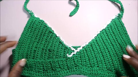 Vintage Elegance Crochet Bralette: Nostalgic Charm