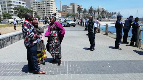 SOUTH AFRICA - Cape Town - Sea Point Drowning (Video) (y6E)