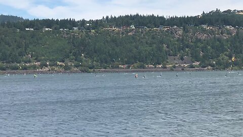 Kitesurfing on the Columbia River in Hood River, Oregon