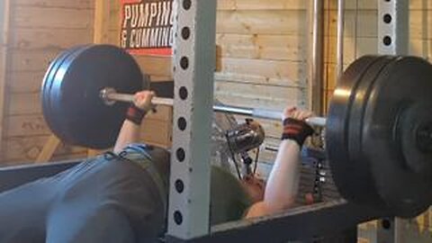 95 KGS X 12 BENCH PRESS. BIG REP PR!