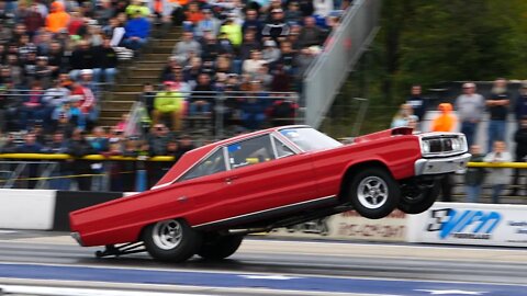 NEAR CRASH 1967 Procharged 572 HEMI Dodge Coronet RT at Byron Dragway Wheelstand Competition