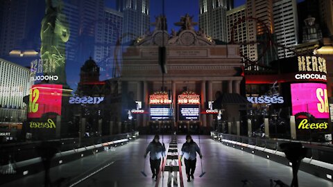 Vegas Casino Offers Cash Bonuses If Enough Workers Get Vaccinated