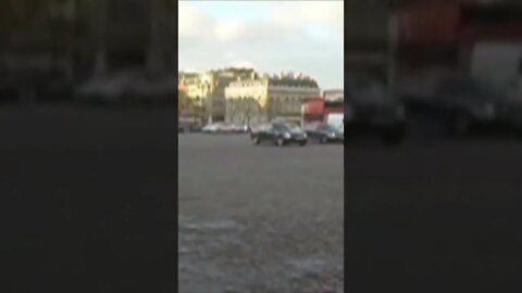 Craziest Roundabout in Europe - arc de triomphe Paris