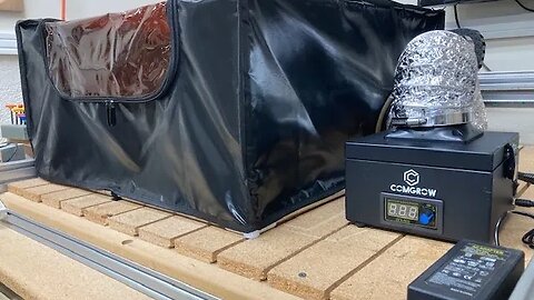 Comgrow Enclosure and Smoke Purifier