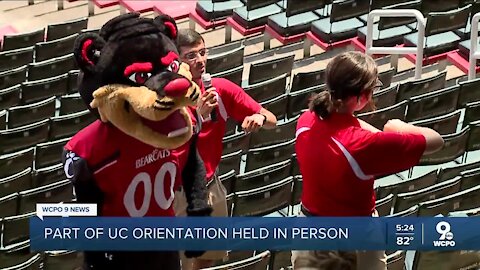 University of Cincinnati welcomes students for in-person orientation