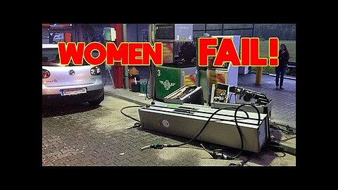 Funny WOMEN FAIL IN TRAFFIC - 💋 Women Drivers NO Skill | Funny Fails best of 2024 👠