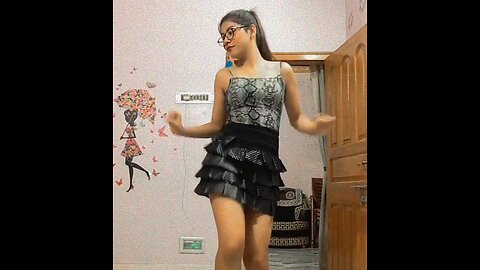 Super hot dance on Punjabi song