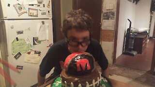 Building a Football Cake