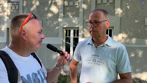 Sassnitz - Interview mit Norbert Dahms - Abgabe Unterschriften