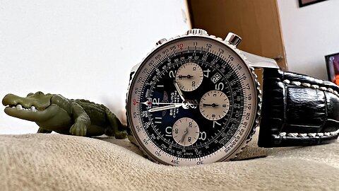 Closer Look of my Breitling Navitimer A23322