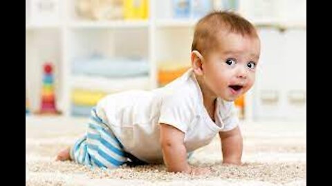 The 6 Stages of Crawling (And How to Help Your Baby Succeed!)