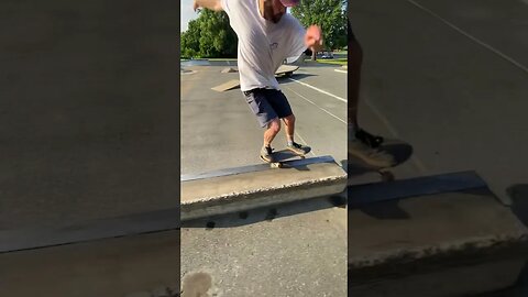 Idk how I landed the half cab flip 🤷🏻‍♂️ #skateboarding #skateboard #skate