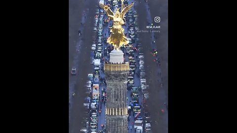 FARMERS IN GERMANY PROTEST🛣️🚜👨‍🌾AGAINST CUT OF VEHICLE TAX IN BERLIN🚜🧑‍🌾🚛👩‍🌾💫