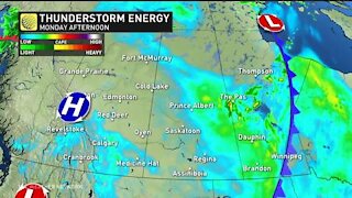 Thunderstorms and heat building across western Canada