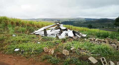 SOUTH AFRICA - Durban - Verulam houses demolished on the farms (Videos) (Lbx)