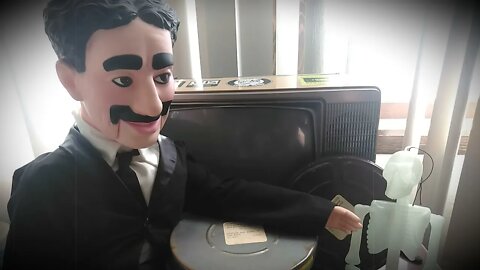 Unboxing with Groucho! Best that money can buy!