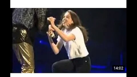 Michael Jackson dance with love beautiful girl