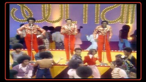 >> The O'Jays ... • Back Stabbers • ... (1972) -Soul Train-