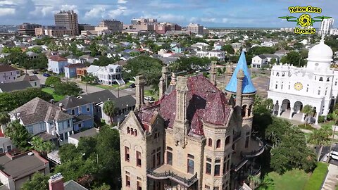 Visiting the Bishop's Palace Mansion & the League Kempner House on Galveston Island TX