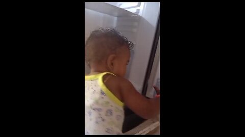 Baby, Dad and the Refrigerator