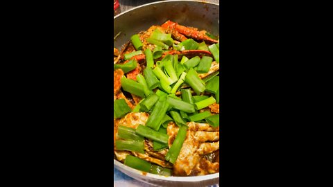 How to cook stir fried Cambodian blue crabs easy recipe food￼ ￼