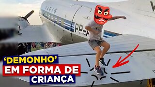 Sobre o caso das crianças destruindo o DC-3 e os pais achando graça