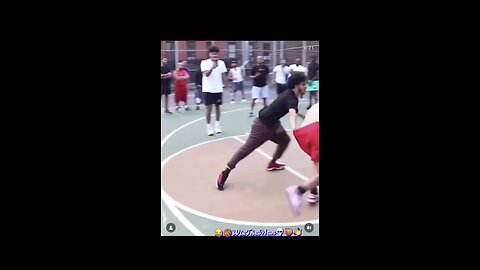 #😂 #lmao #🤣 #dead #💀 #basketball #🏀 #court #grab #👋 #peach #🍑 #🏟️ #gym