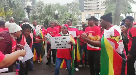 SOUTH AFRICA - KZN - Zimbabwean protest (j2J)