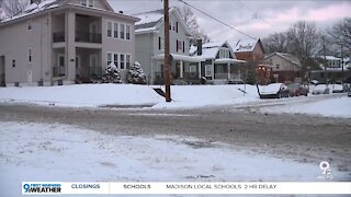 Crews still working to clear Cincinnati side streets