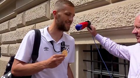 Tomas Soucek and Vladimír Coufal reflect on West Ham victory as they leave their hotel in Prague