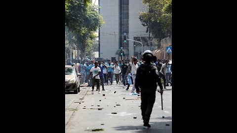 Israel considers steps to deport rioting Eritreans after Tel Aviv violence - BBC News