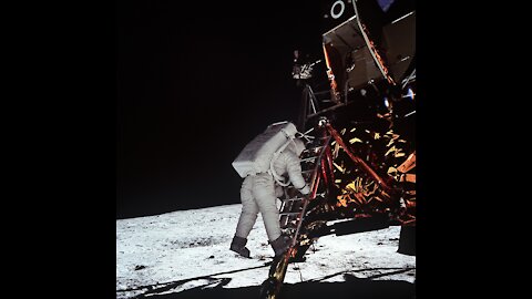 Who Filmed The Lunar landing?