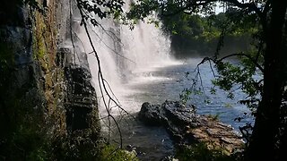 Beautiful 4k views of stunning waterfall, white noise to relax you.