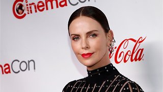 2019 Charlize Theron Has Gorgeous Lashes