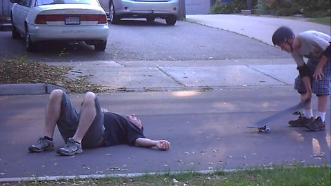 Dad Teaching Son How To Skateboard, EPIC FAIL