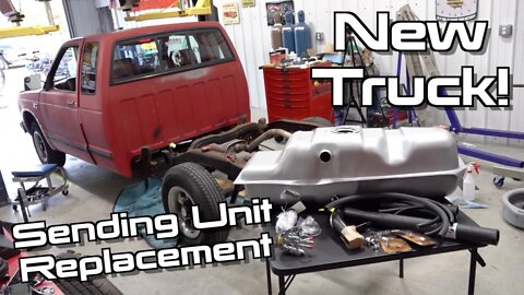 A New Project Truck For Less Than A $1000? What Could Go Wrong?! S10 Restomod Ep.1