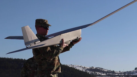 Iowa KFOR Soldiers train with RQ-20 Puma