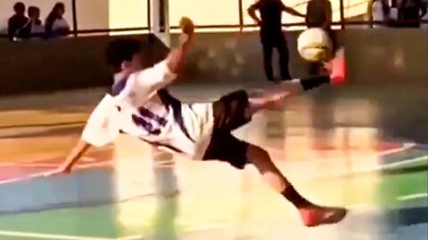 THIS KID BECAME A PUSKAS WINNING IN SCHOOL 😳 FUNNIEST FOOTBALL FAILS, SKILLS, GOALS,