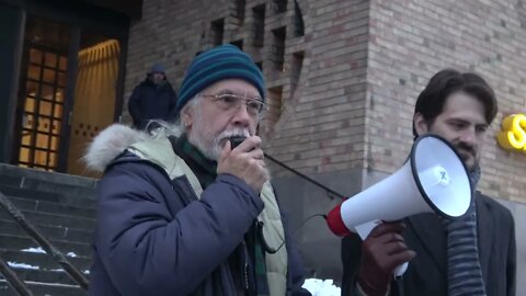 Thorsten Krueger på manifestation mot vaccinpass