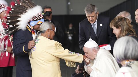 Pope Lands In Canada, Set For Apologies To Indigenous Groups