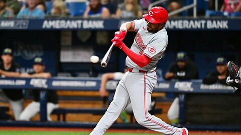 MLB Jeimer Candelario's two-run double