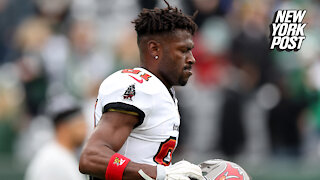 Antonio Brown released by Buccaneers