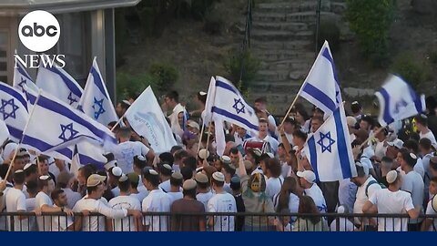 Israeli nationalists march through Palestinian area of Jerusalem during annual march