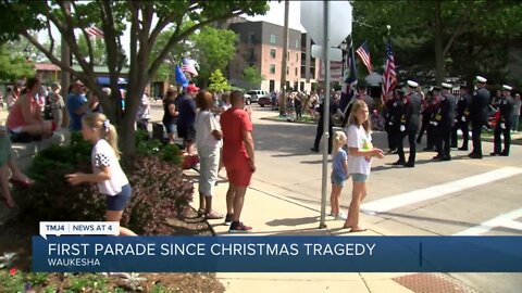 Thousands turn out to Waukesha Memorial Day parade