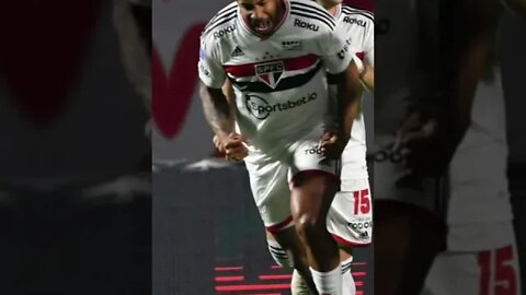 São Paulo vence nas penalidades o Atletico -Go e está na final da Sulamericana #shorts