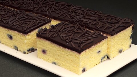 World famous cake with condensed milk, you will be amazed! Very quick – no baking!