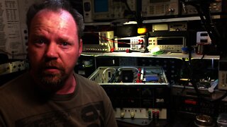 Guest Video: The Defpom - Fluke Calibrator Repair