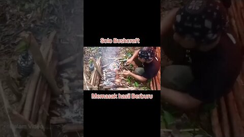 Bushcraft ( Toll Hacks ) #shorts #asmr #forest #survival #skills #outdoors