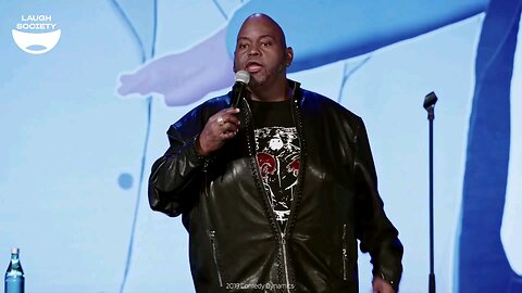 Lavell Crawford: The Thing About Donald Trump