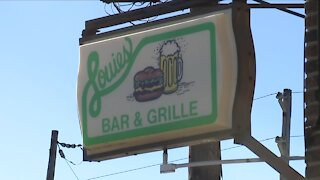 Popular Akron burger bar closing due to coronavirus